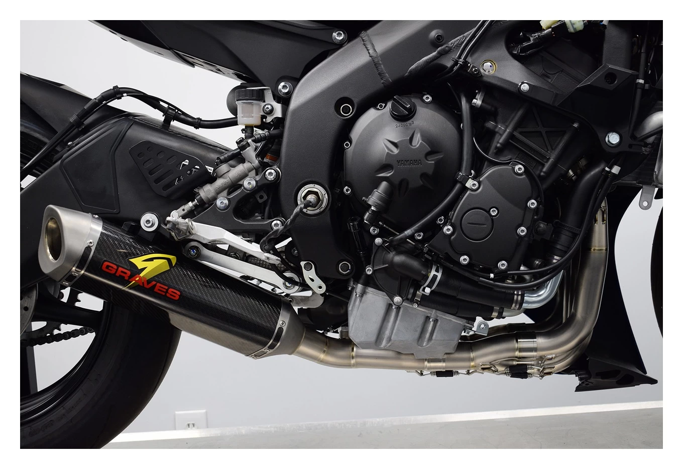 Graves Works 7 Exhaust System Yamaha R6 2006-2020 - Image 4